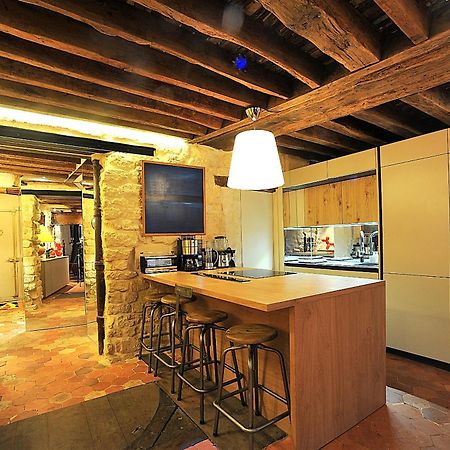 Beautiful Apartment In Historical Marais Paryż Zewnętrze zdjęcie