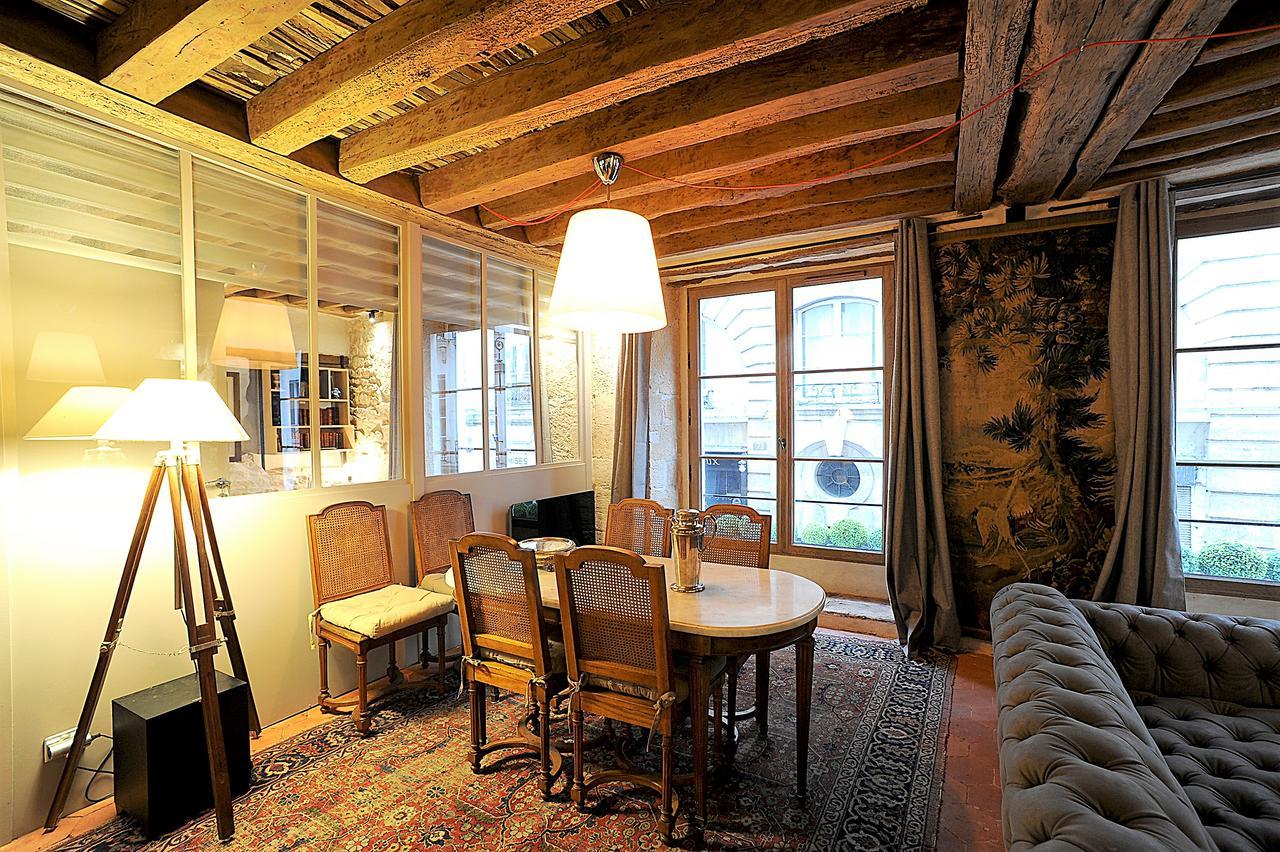 Beautiful Apartment In Historical Marais Paryż Zewnętrze zdjęcie