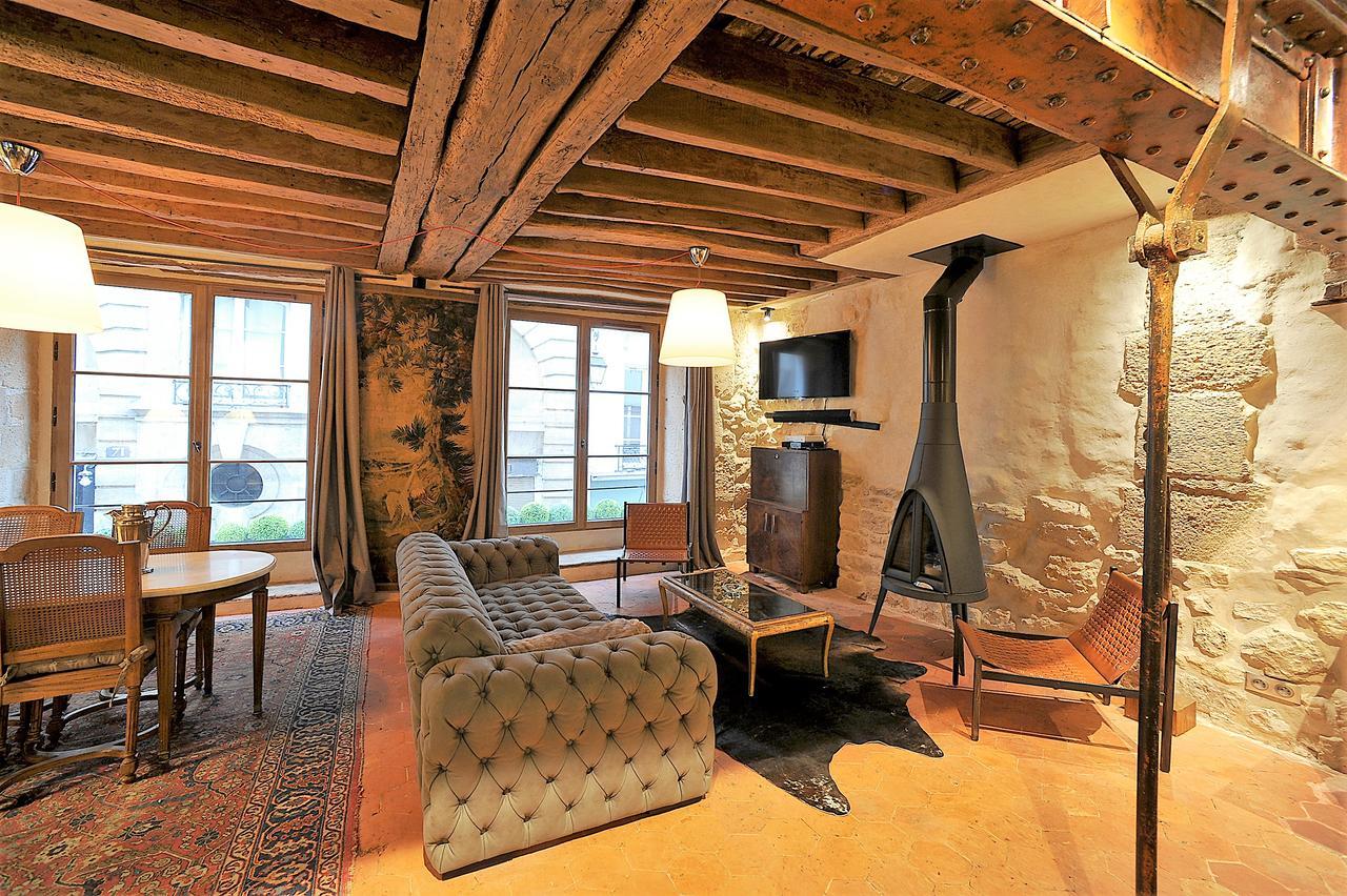 Beautiful Apartment In Historical Marais Paryż Zewnętrze zdjęcie
