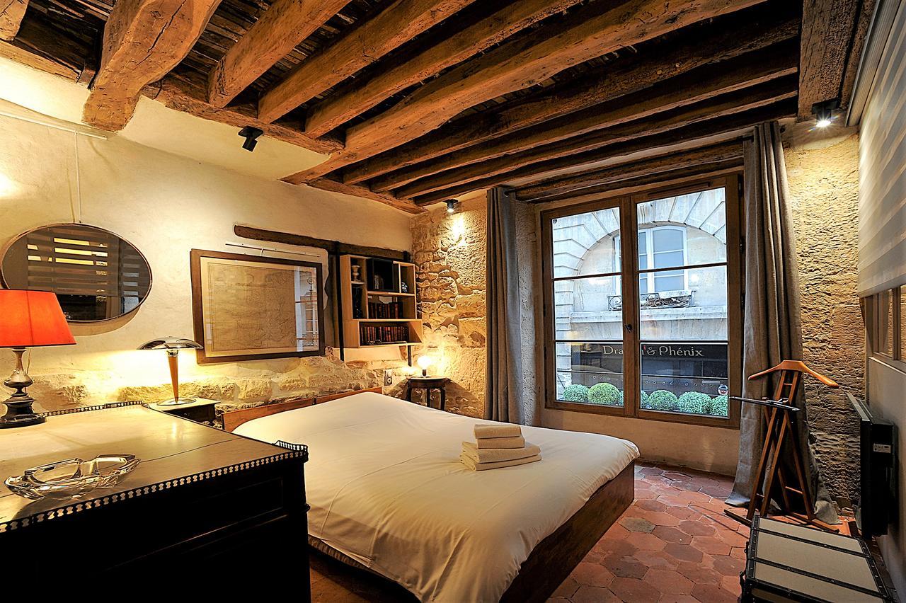Beautiful Apartment In Historical Marais Paryż Zewnętrze zdjęcie