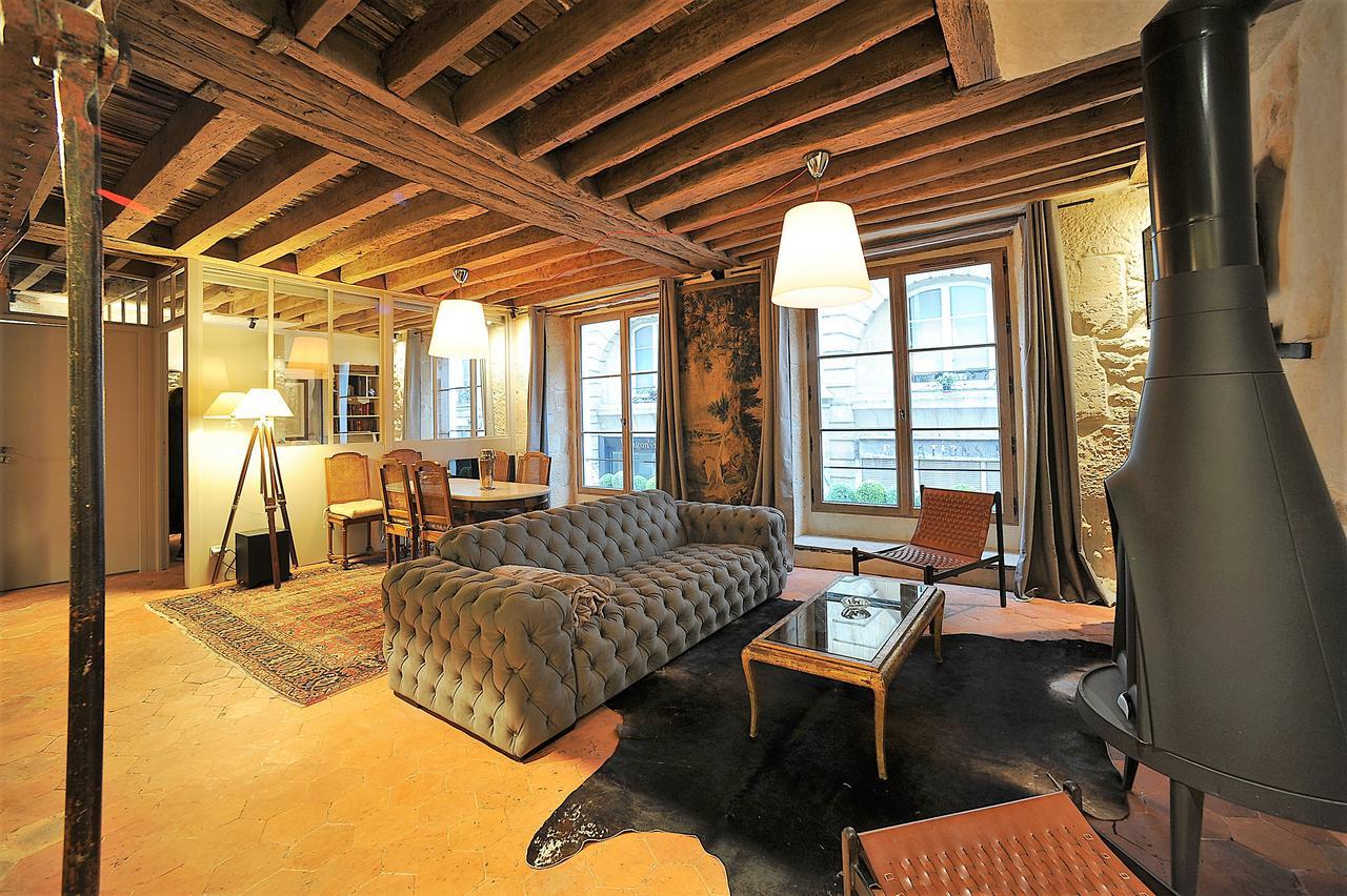 Beautiful Apartment In Historical Marais Paryż Zewnętrze zdjęcie
