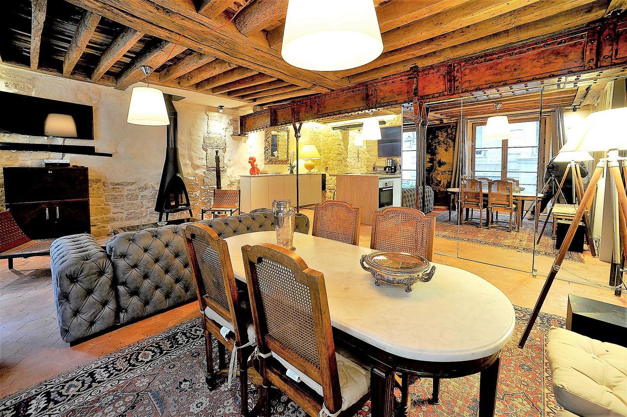 Beautiful Apartment In Historical Marais Paryż Zewnętrze zdjęcie