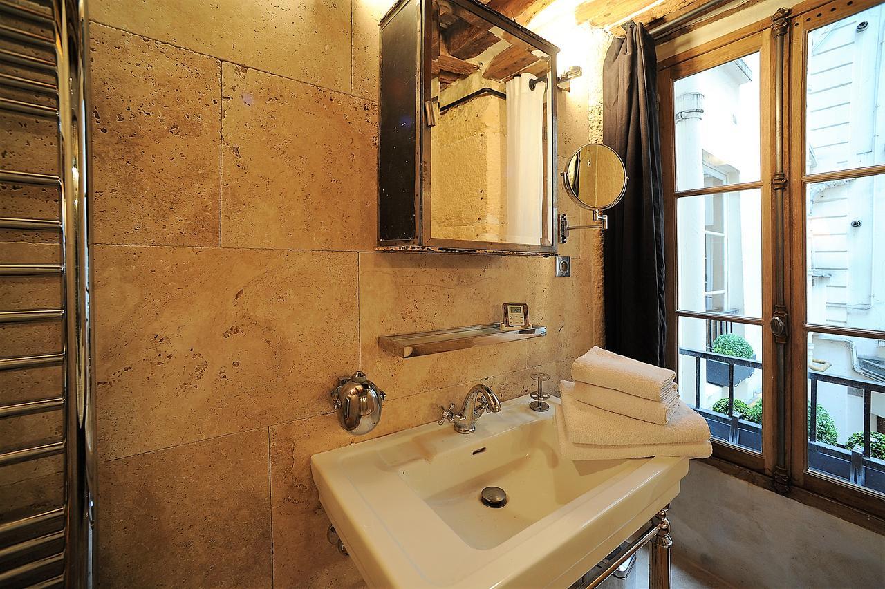 Beautiful Apartment In Historical Marais Paryż Zewnętrze zdjęcie